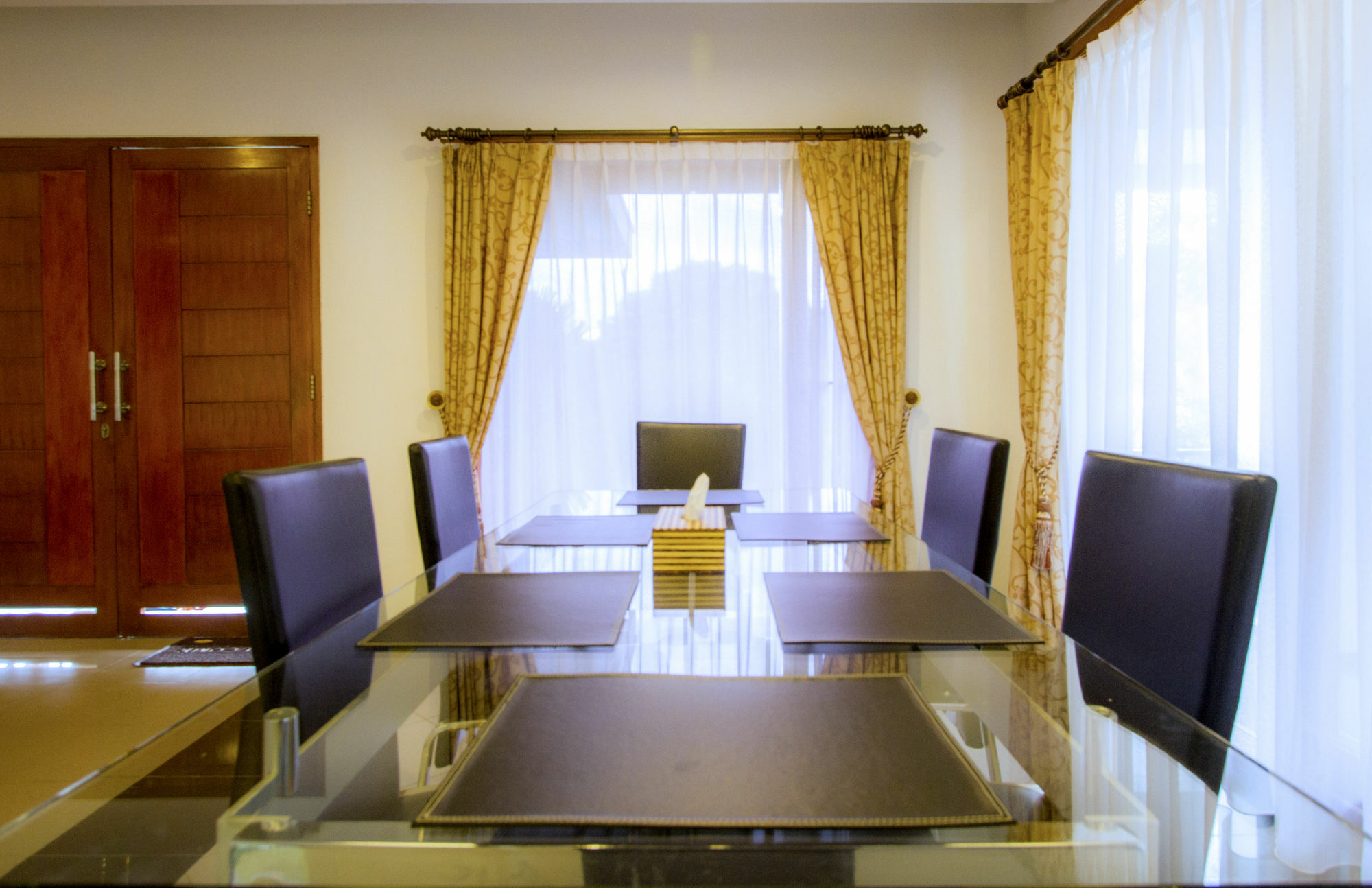 Kencana Villa Dago Bandung Luaran gambar